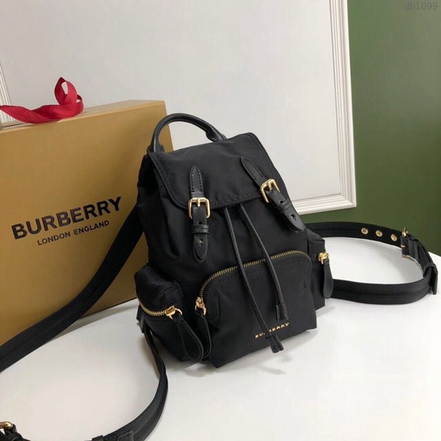 Burberry專櫃新款包包 8773 巴寶莉女士雙肩包 經典尼龍面料配小牛皮多用小背包  db1099