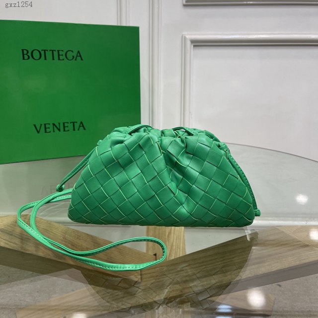 Bottega veneta高端女包 98061 寶緹嘉升級版小號編織雲朵包 BV經典款純手工編織羔羊皮女包  gxz1254