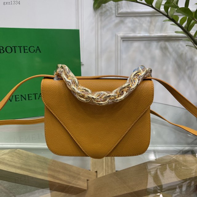 Bottega veneta高端女包 KF0021 寶緹嘉金棕色荔枝紋肩背女包 BV2021新款V字蓋頭鏈條女包  gxz1334