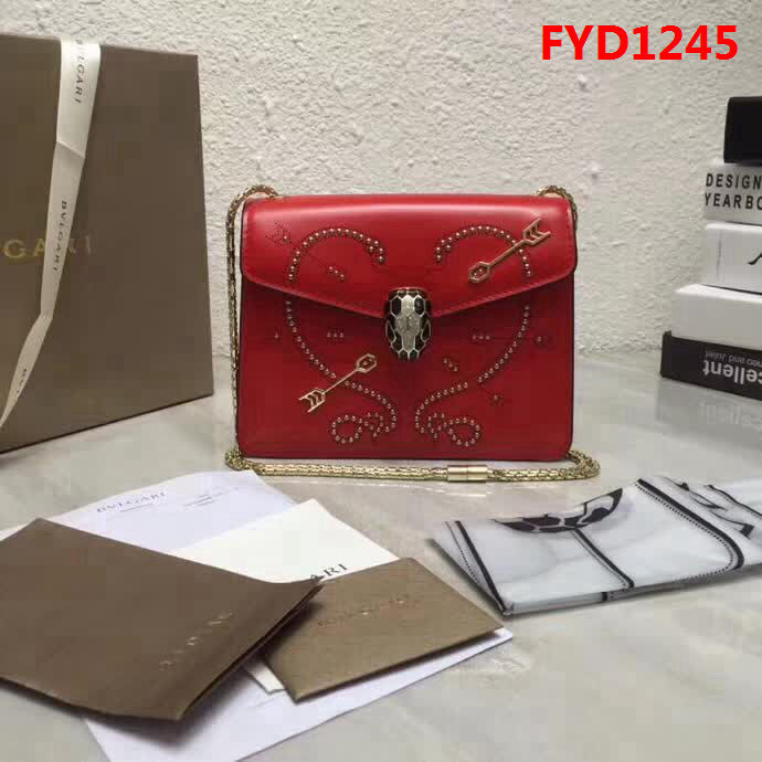 BVLGARI寶格麗 Serpenti Forever小牛皮翻蓋包 鏈條單肩斜挎包 285884 FYD1245