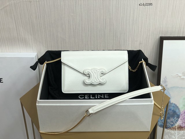 Celine專櫃2022新款CUIR TRIOMPHE斜挎女包 賽琳新品WOC鏈條皮革信封包 10J733 sldj2285