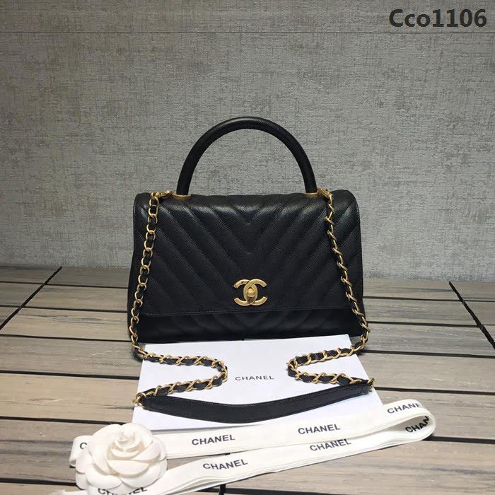 CHANEL香奈兒 独家背景实拍 球纹手柄 Chanel cocohandle 專櫃对版货 小球纹原厂牛皮 時尚百搭 手提肩背斜挎包  Cco1106