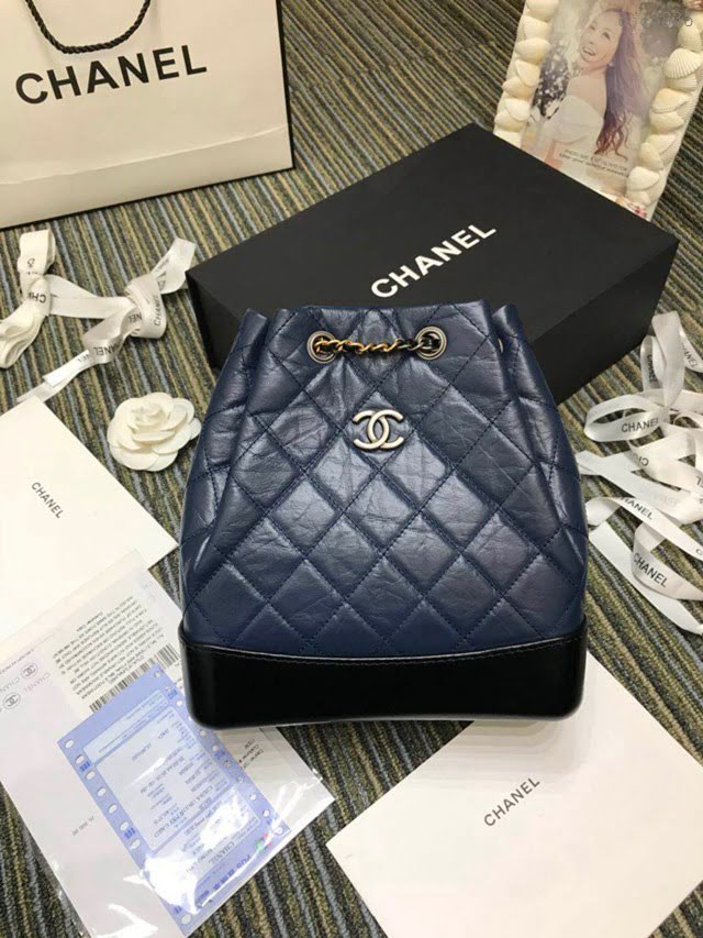 Chanel女包 A94485 香奈兒秋冬新款 GABRIELLE棱格復古小牛皮革雙肩背包  djc3835