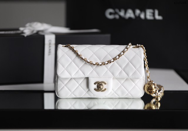 Chanel專櫃秋冬新色金球包白色小羊皮口蓋包 香奈兒菱格紋小金球cf鏈條女包 djc5268