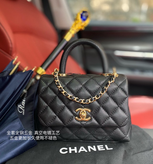 Chanel專櫃新款AS2215口蓋手提女包 香奈兒cocohandle經典款黑色配黑色球迷你手提肩背包 djc6473