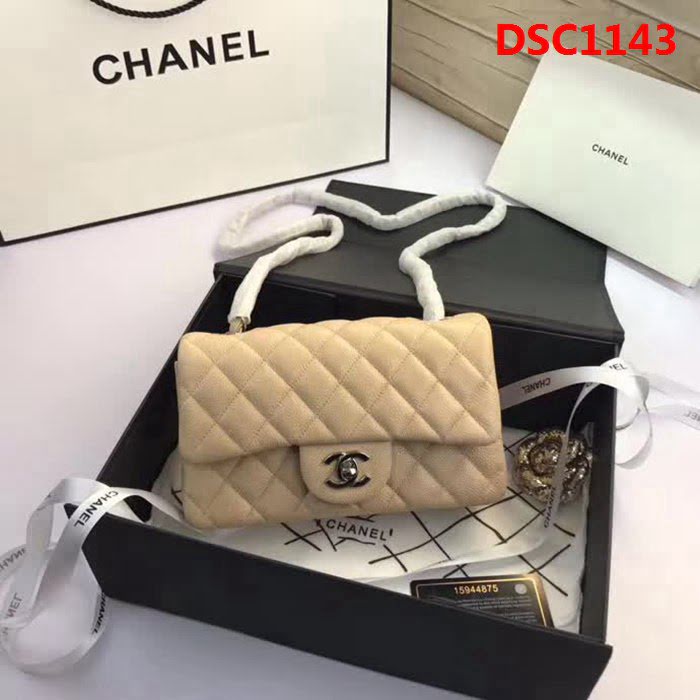 香奈兒CHANEL升級版A1116 進口小羊皮金銀鏈條斜背包 DSC1143