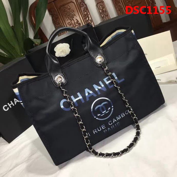 香奈兒CHANEL 66941 2018最新款大號沙灘牛仔帆布包 經典旅遊購物袋系列專櫃爆款DSC1155