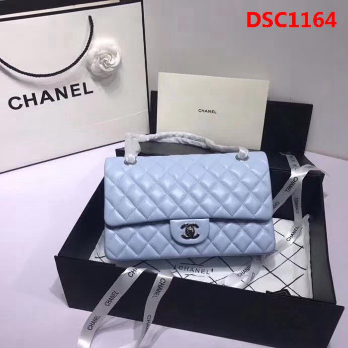 香奈兒CHANEL 升級版A1112進口小羊皮全新經典金銀鏈條肩背斜挎包 DSC1164