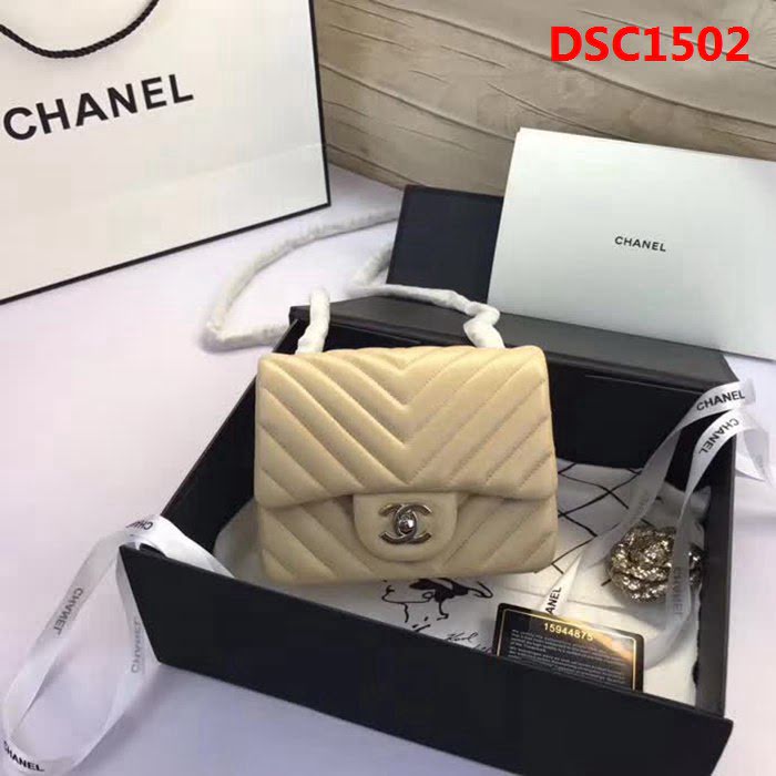 香奈兒CHANEL 升級版V線1115進口小羊皮全新經典單肩斜挎鏈條包 DSC1502