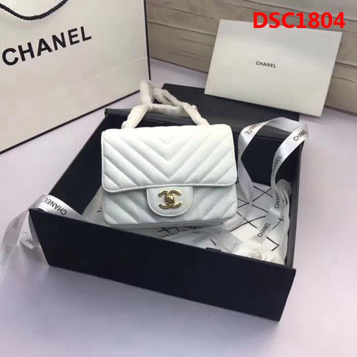 香奈兒CHANEL 升級版V線1115進口球紋皮單肩斜挎鏈條包 DSC1804