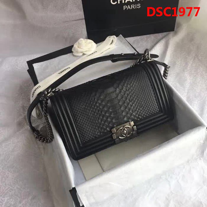 香奈兒CHANEL 67086 百年經典款蛇皮單肩斜挎鏈條包 DSC1977