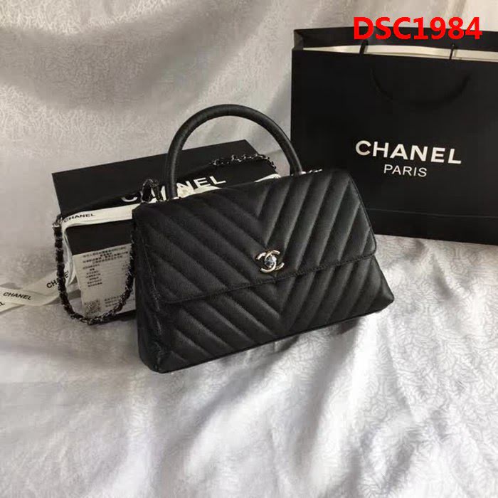 香奈兒CHANEL 92992 2018最新V字型 單手挽手提單肩包 DSC1984