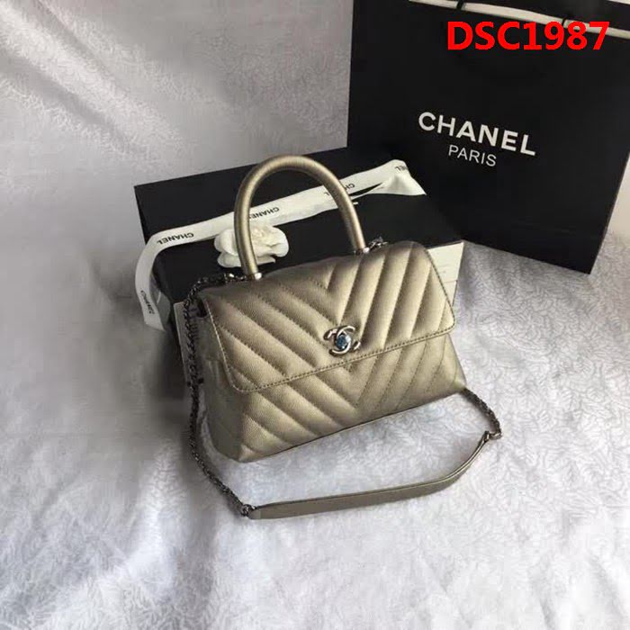 香奈兒CHANEL 92992 2018最新V字型 單手挽手提單肩包 DSC1987