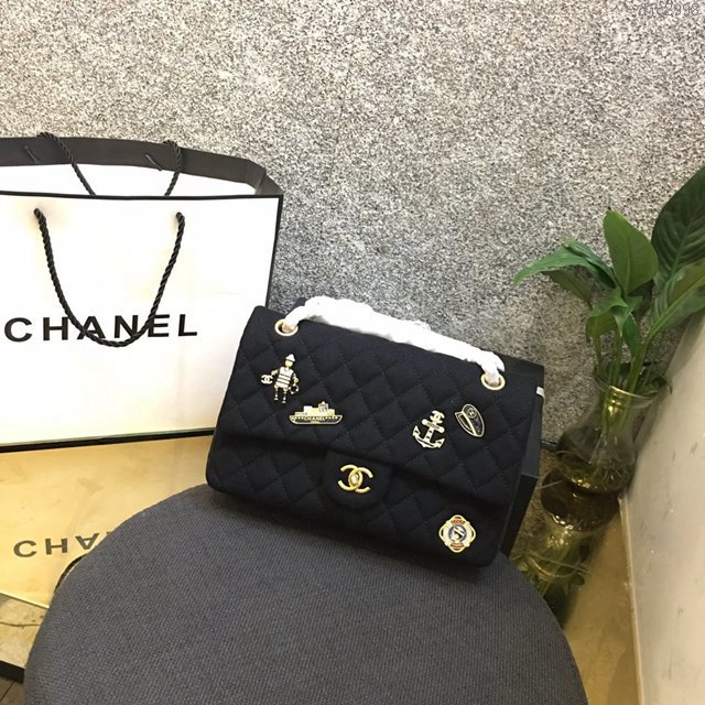 Chanel女包 01112# 2018最新款 布與皮徽章包 經典時尚款 香奈兒鏈條包 Chanel斜挎包  djc2998