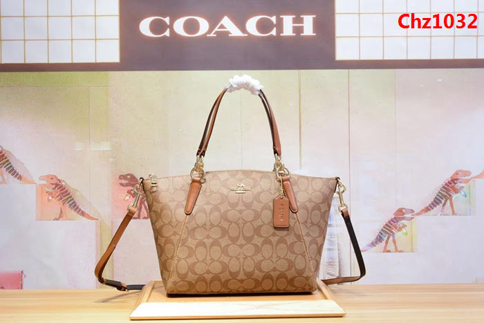 COACH蔻馳 經典款 C紋手提包 單肩包斜挎包 餃子包女包 F28989  Chz1032