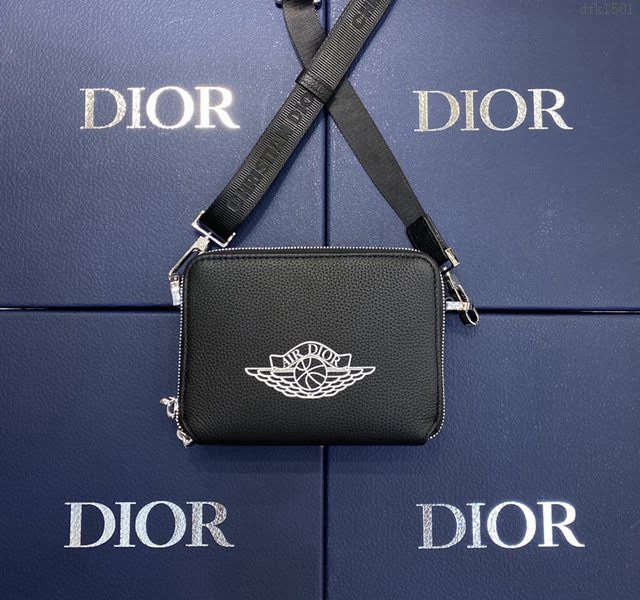 Dior男包 迪奧喬丹聯名斜挎包AND SHAWN手拿包 Dior肩背斜挎包  dfk1501