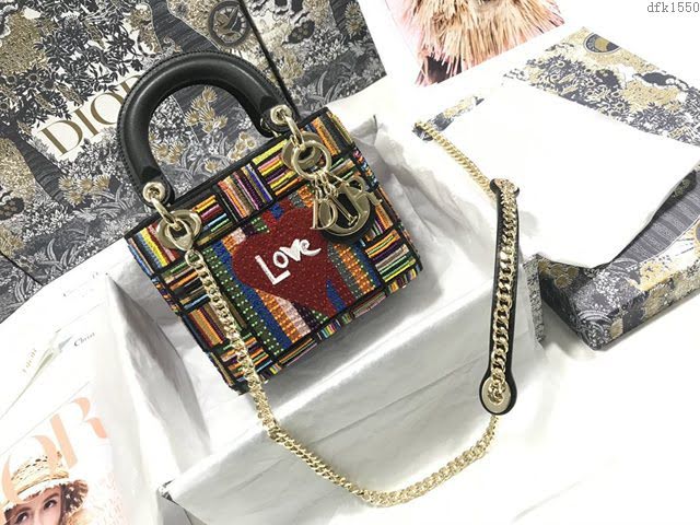 Dior女包 迪奧Lady Dior三格刺繡Love款戴妃包 Dior手提肩背斜挎包  dfk1550