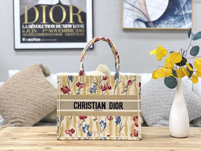 Dior女包 迪奧Book Tote帆布托特包 Dior扶桑花刺繡購物袋  dfk1560