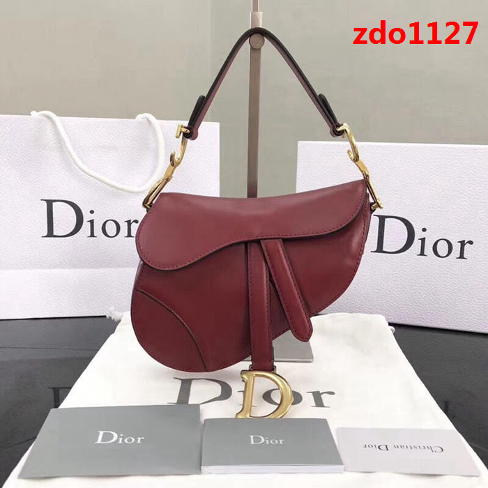 DIOR迪奧 2018新款 紅色小號Saddle Bag馬鞍包  zdo1127