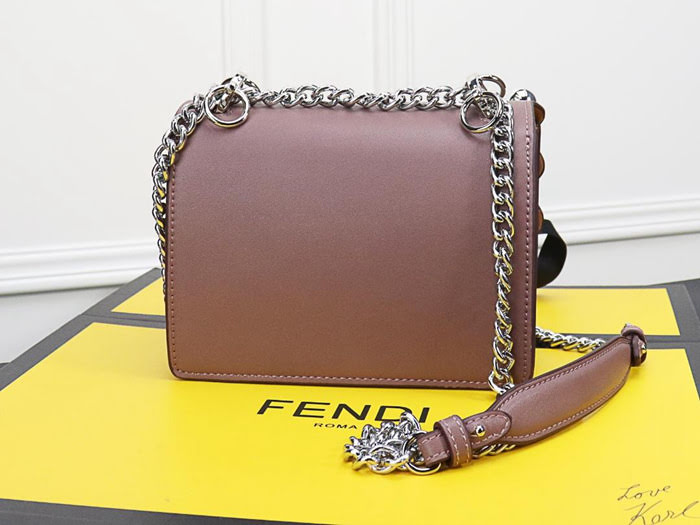 FENDI芬迪 小號 Fendi 2018秋冬新款 Kani翻蓋式手袋 可斜背亦可手提 088 081  fd1313