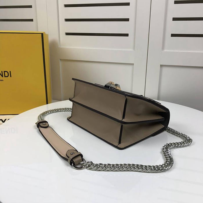 FENDI芬迪 新品小號 FEND時裝秀款 皮革手袋 斜挎手提包  fd1331