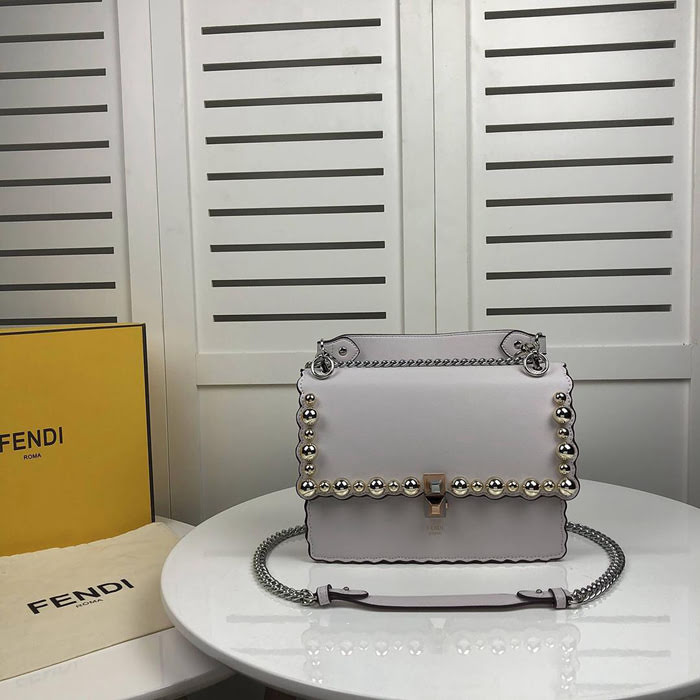 FENDI芬迪 大號 Fendi 2018 秋冬新款 Kani翻蓋式手袋 可斜背亦可手提 088  fd1459