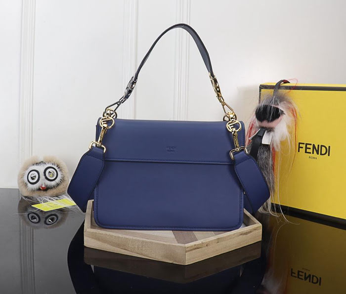 FENDI芬迪 原版品質 大號KAN I手袋 可斜背或手拿 8806  fd1665