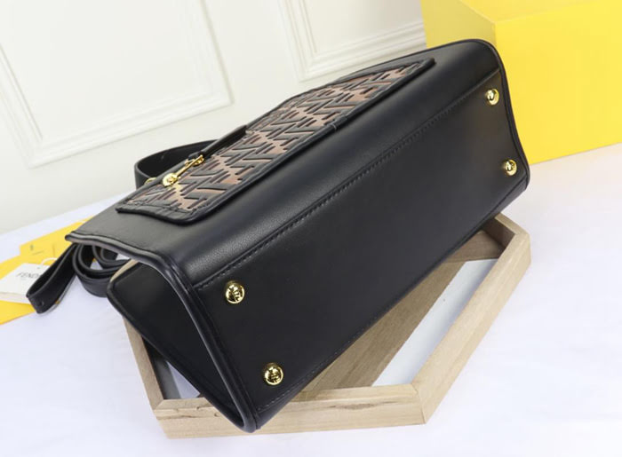 FENDI芬迪 新品 靈魂設計RUNAWAY款手提袋 可肩背 0993  fd1740