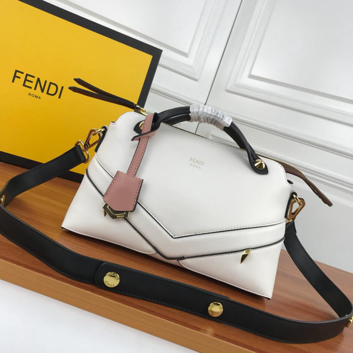 FENDI芬迪 芬家最具實力經典款式 摔紋牛皮 手提斜挎包 5510  fd1753