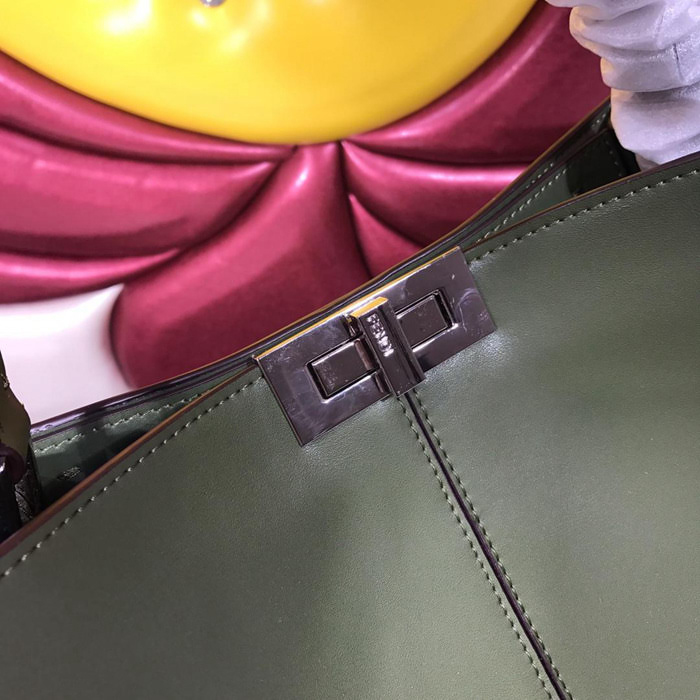 FENDI芬迪 peekaboo新款 大型手提包 市場首家全對版專櫃 單手提 可肩背 2808#  fd1766