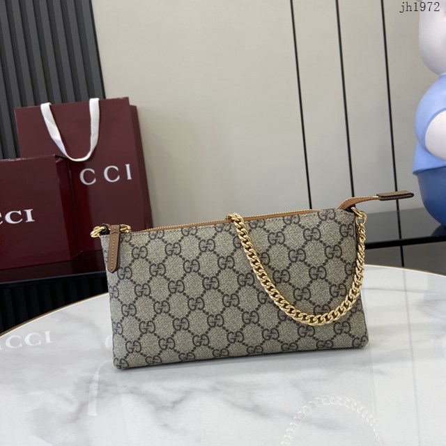 Gucci專櫃古馳最新款PVC配原廠牛皮鏈條包麻將包 jh1972型號：779791