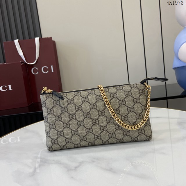 Gucci專櫃古馳最新款PVC配原廠牛皮鏈條包麻將包 jh1973型號：779791