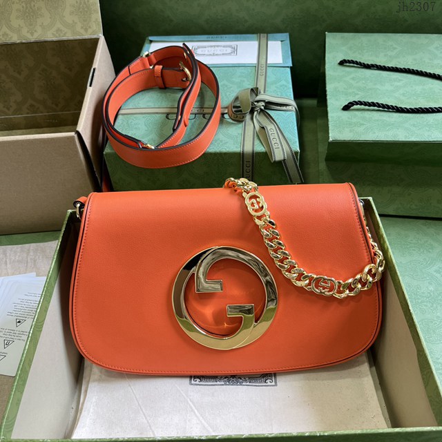 Gucci專櫃古馳最新款Blondie互扣腋下包鏈條女包 jh2307型號 ：699268