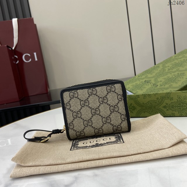 Gucci專櫃古馳最新款Emblem系列飾包帶卡片夾零錢包 jh2406型號：819131