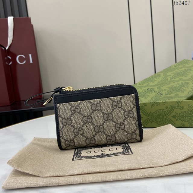 Gucci專櫃古馳最新款Emblem系列飾包帶卡片夾零錢包 jh2407型號：821804