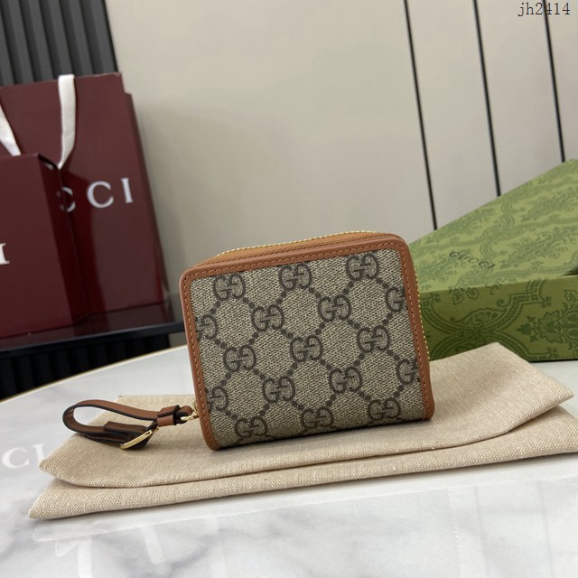Gucci專櫃古馳最新款Emblem系列飾包帶卡片夾零錢包 jh2414型號：819131