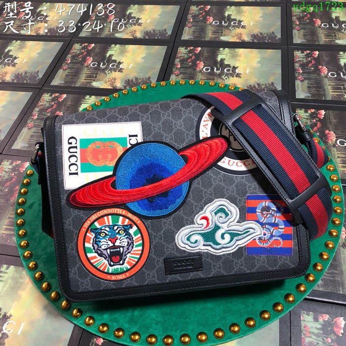 GUCCI 古馳男包 新款 474138 克pvc刺繡 男士單肩包 Gucci斜挎包