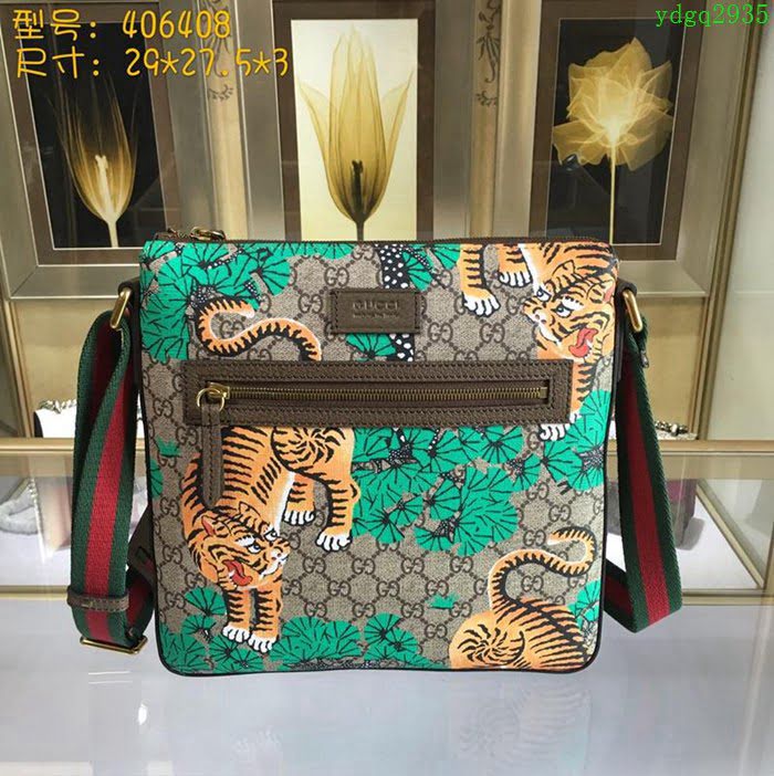 GUCCI 古馳男包 新款 406408 pvc刺繡 老虎圖案 高級人造革 Gucci男士單肩斜挎包