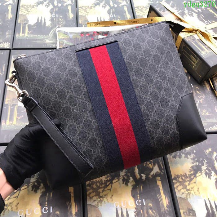 GUCCI古馳 新款 523603黑pvc黑皮 歐洲正品原單 高級人造環保材料 進口牛皮 男士手拿包  ydgq3270