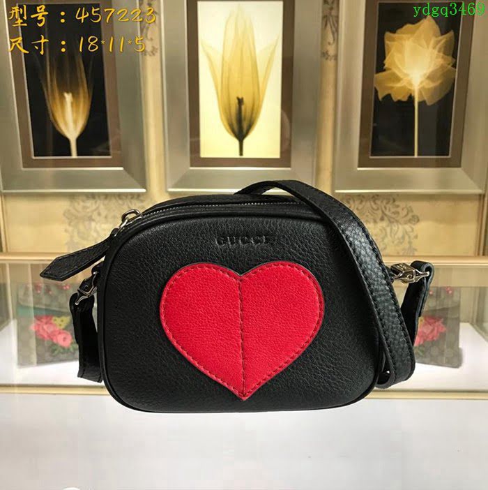 GUCCI古馳女包 新款 專櫃品質 457223 進口牛皮 黑色愛心 小號斜挎包 Gucci母子包  ydgq3469