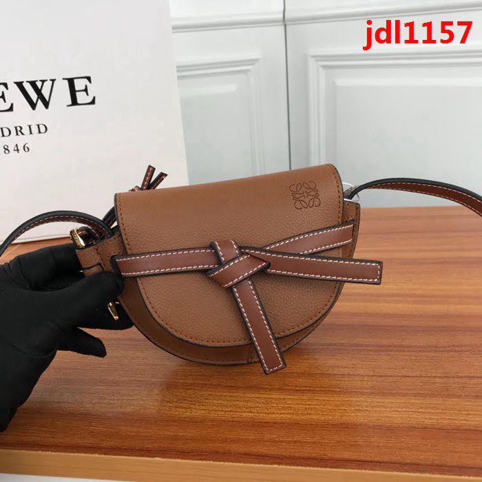 LOEWE羅意威 爆款迷你Gate手袋 馬術風格 繩結帶斜挎包 10182  jdl1157