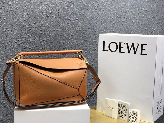 LOEWE包包 羅意威中號Puzzle拼接手提斜挎包 10171  tcl1114