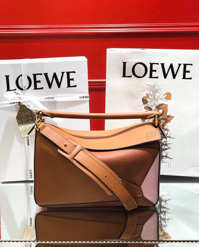 LOEWE經典爆款包包 羅意威中號Puzzle幾何拼接手提斜挎包 10171  tcl1135