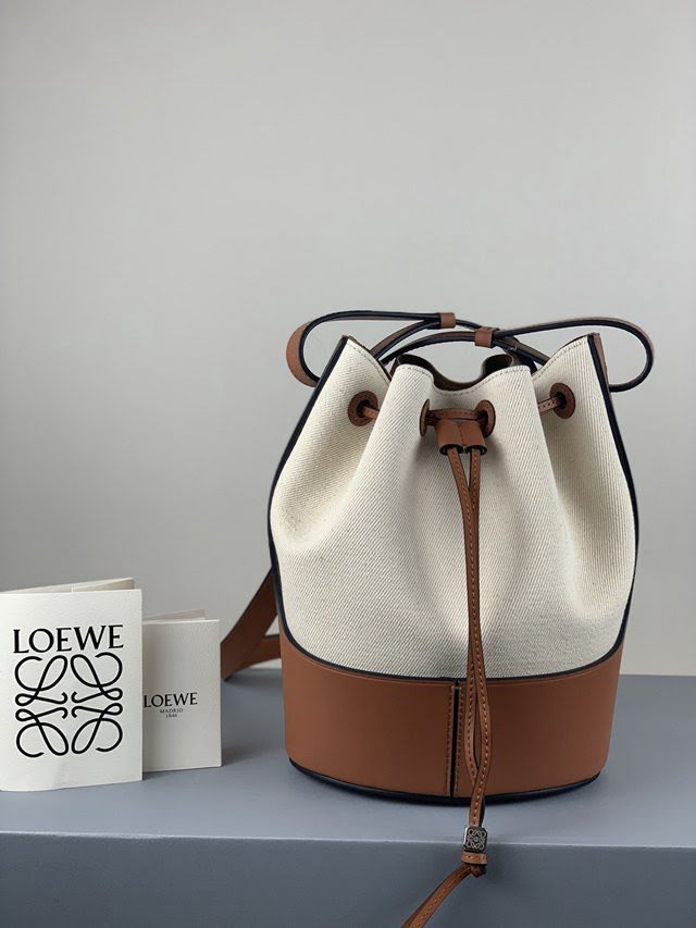 LOEWE包包 羅意威balloon新款水桶 LOEWE小號汽球包 1099  tcl1242