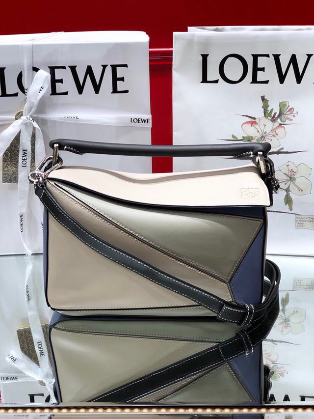 LOEWE包包 羅意威小號Puzzle拼接手提斜挎包 10172  tcl1266