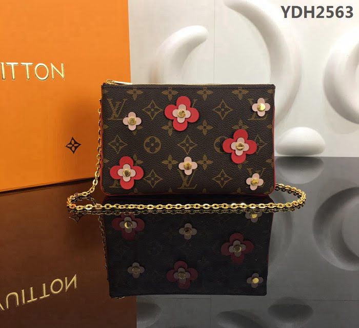 路易威登LV 頂級原單 M63905 紅色Pochette Double Zip鏈條錢夾 Blooming Flowers系列 花朵點綴Monogram 帆布 可手拿斜背  YDH2563