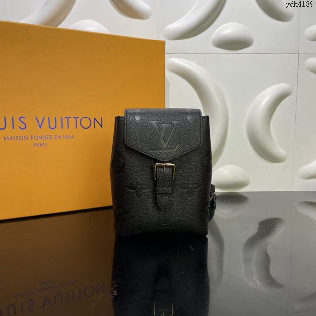 Louis Vuitton新款女包 M80783黑丝印 路易威登2021夏季Tiny双肩包 LV迷你后背包  ydh4189