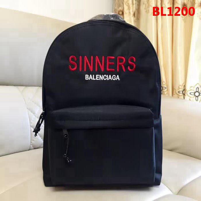 BALENCIAG巴黎世家 2018春夏新款 防水牛津布 雙肩包 黑82155-3#  BL1200