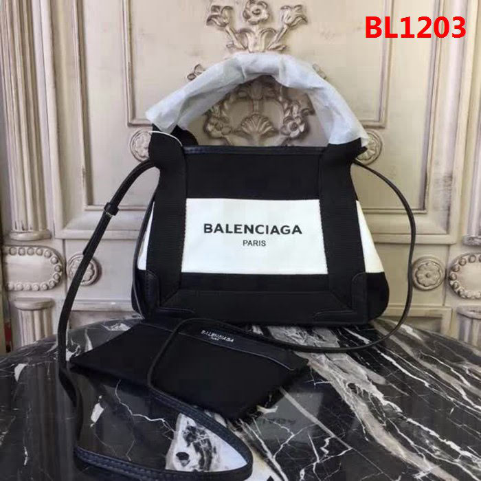 BALENCIAG巴黎世家 油蠟皮購物包 簡單寬闊 購物包推薦款  BL1203