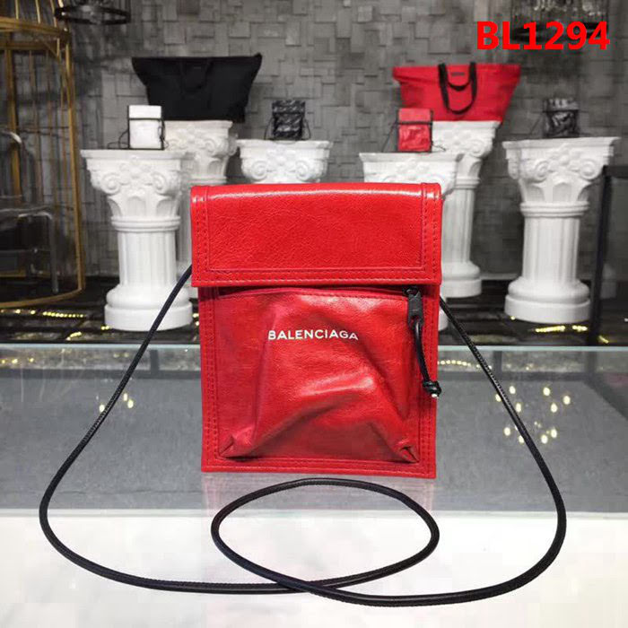 BALENCIAG巴黎世家 油蠟皮 小挎包 手機包️  BL1294